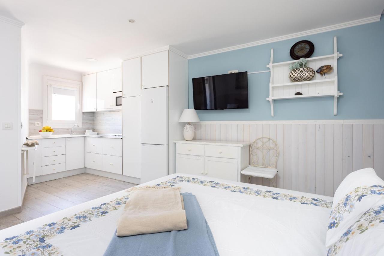Classbnb - 3 Apartments 50M From The Las Americas Promenade Арона Екстериор снимка