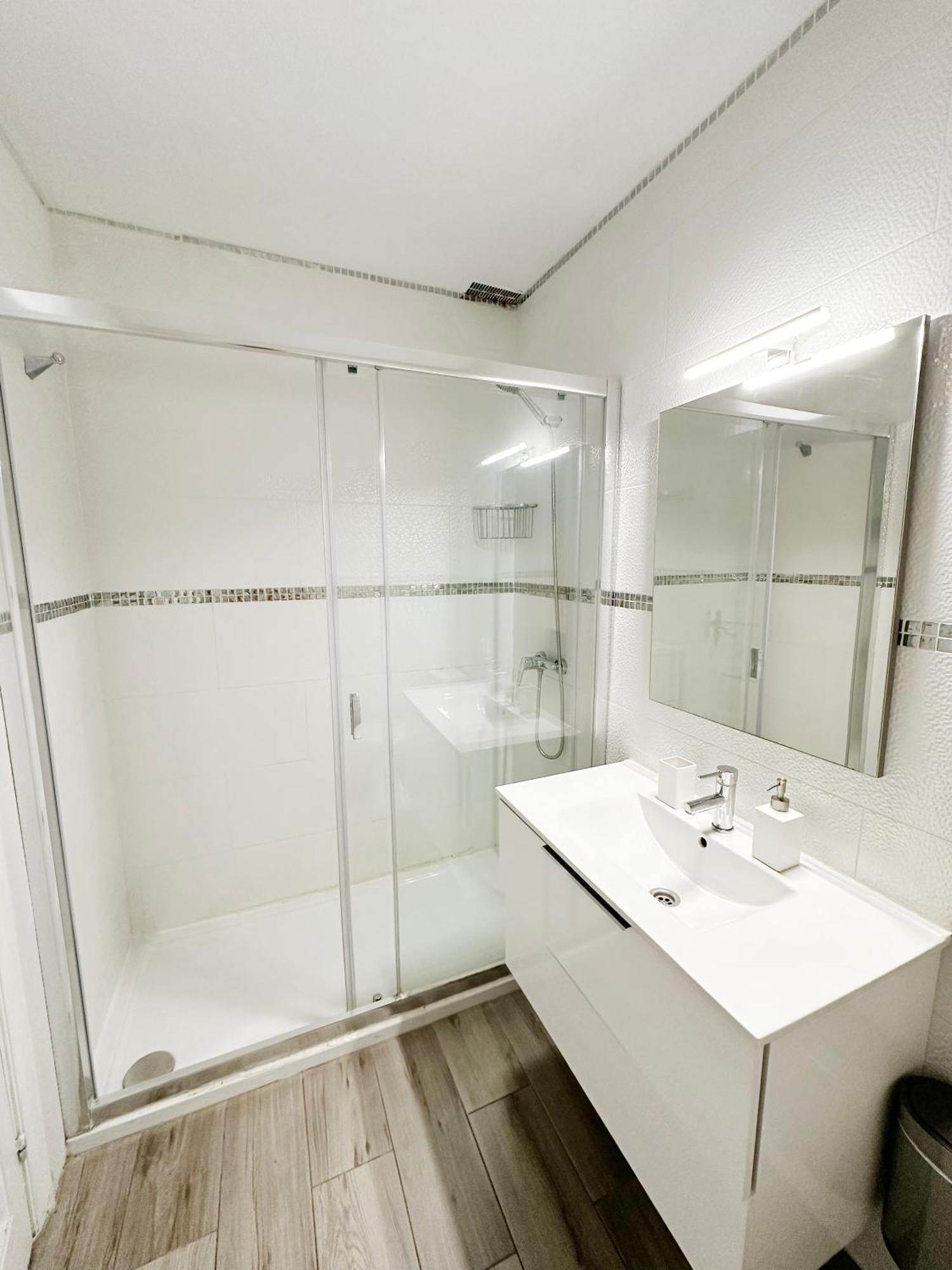 Classbnb - 3 Apartments 50M From The Las Americas Promenade Арона Екстериор снимка
