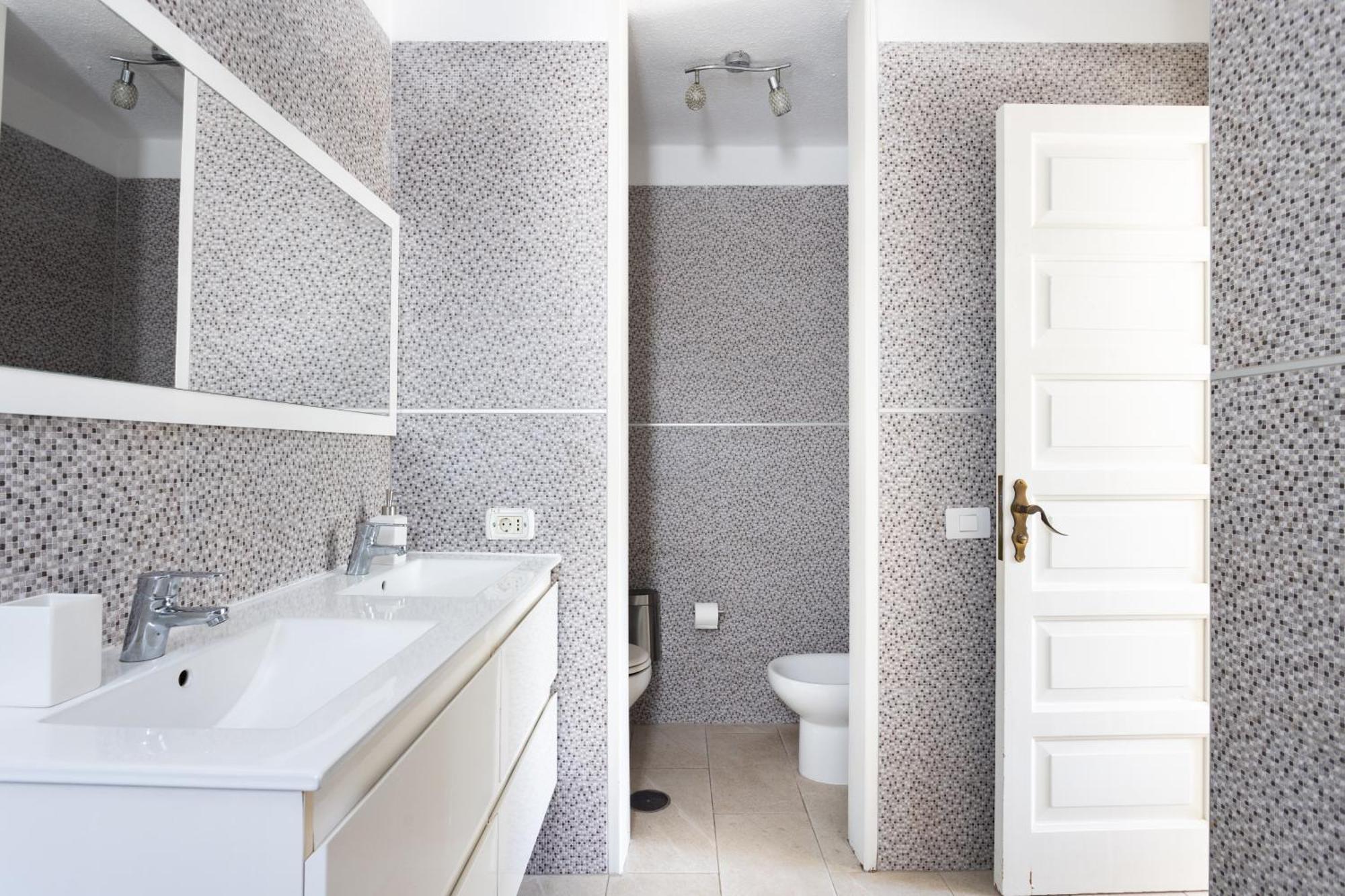 Classbnb - 3 Apartments 50M From The Las Americas Promenade Арона Екстериор снимка