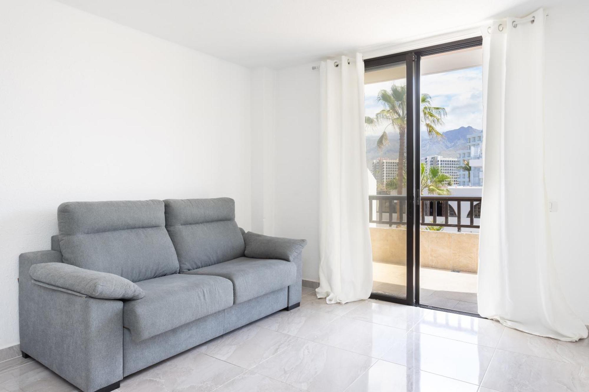 Classbnb - 3 Apartments 50M From The Las Americas Promenade Арона Екстериор снимка