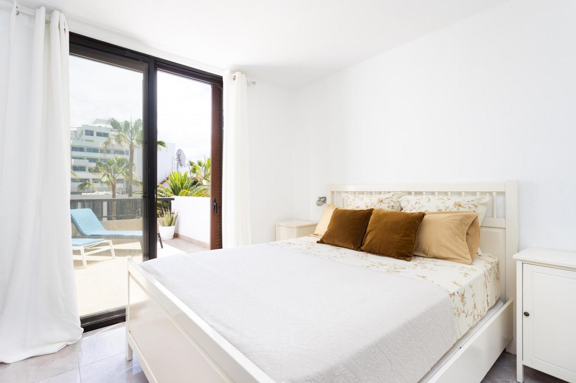 Classbnb - 3 Apartments 50M From The Las Americas Promenade Арона Екстериор снимка