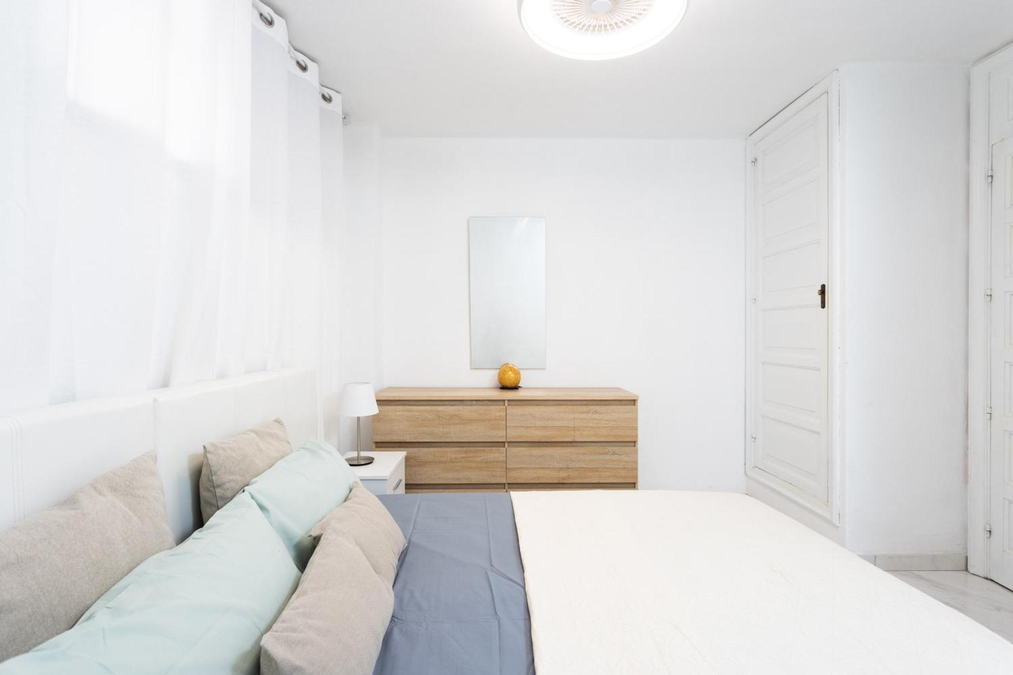 Classbnb - 3 Apartments 50M From The Las Americas Promenade Арона Екстериор снимка
